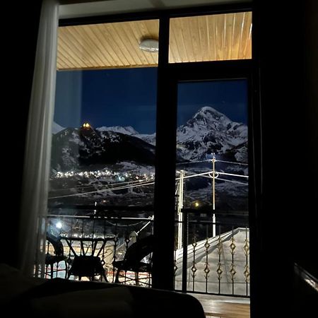 ホテル Highland Kazbegi エクステリア 写真
